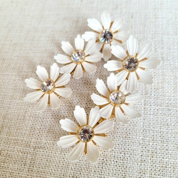 J. Crew Jewelry - J. Crew Floral Statement Earrings